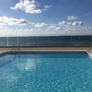  Apartment Piso Con Piscina Y Garaje En La Playa De Canteras